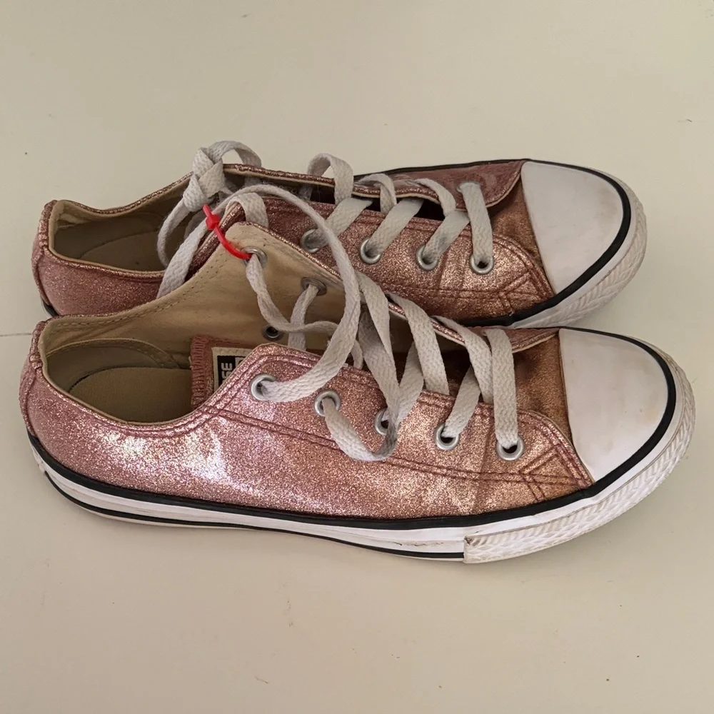 Rose Gold Glitter Low Top Converse Sneakers, Size: 3 Youth